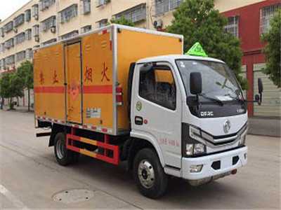 東風(fēng)4.1米爆破器材運輸車